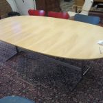 416 2523 DINING TABLE